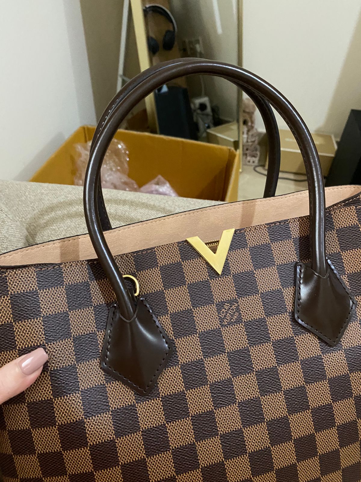 Louis Vuitton Kesington Damier Ebene
