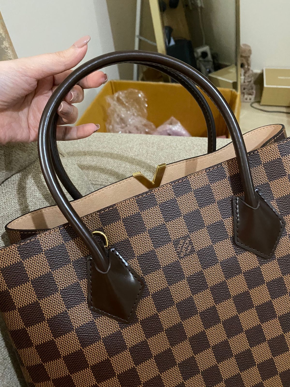 Louis Vuitton Kesington Damier Ebene