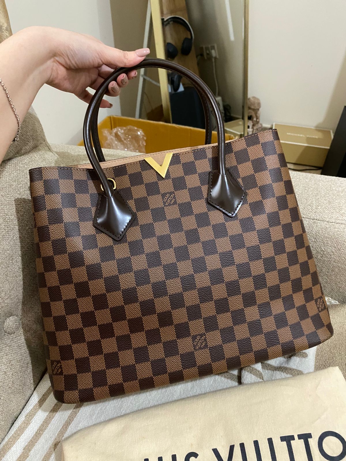 Louis Vuitton Kesington Damier Ebene