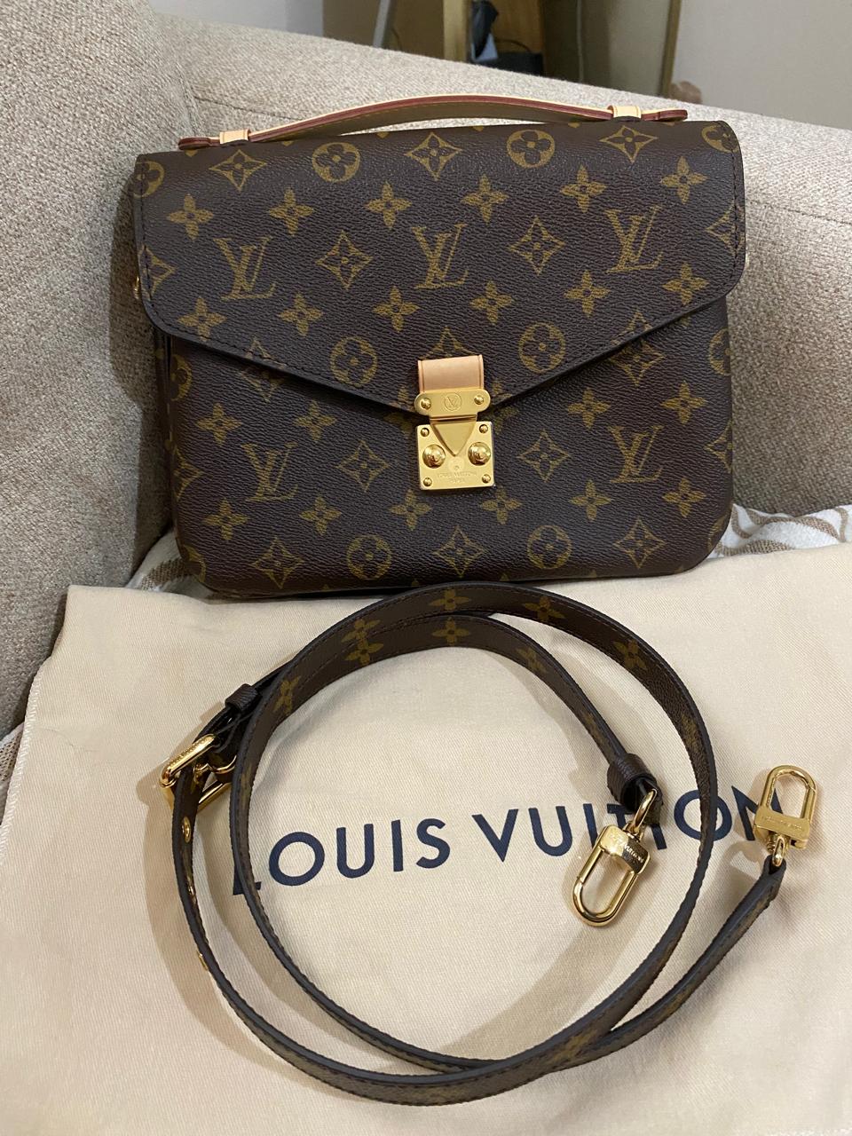 Louis Vuitton Monogram Canvas Pochette Metis