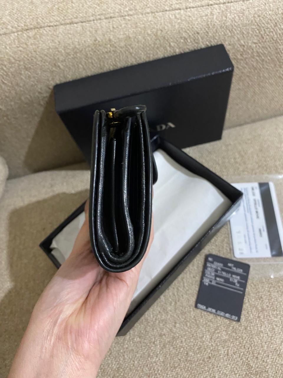 PRADA SAFFIANO BIFOLD WALLET