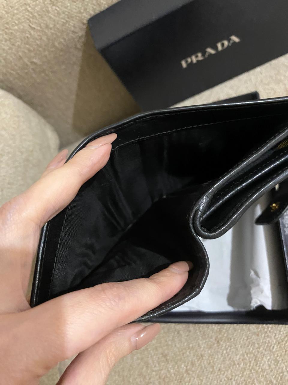 PRADA SAFFIANO BIFOLD WALLET