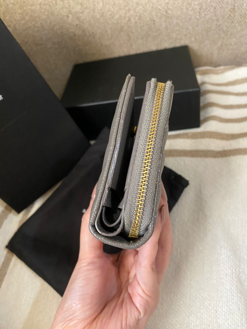 Yves Saint Laurent CASSANDRE MATELASSÉ compact zip around wallet in grain de poudre leather