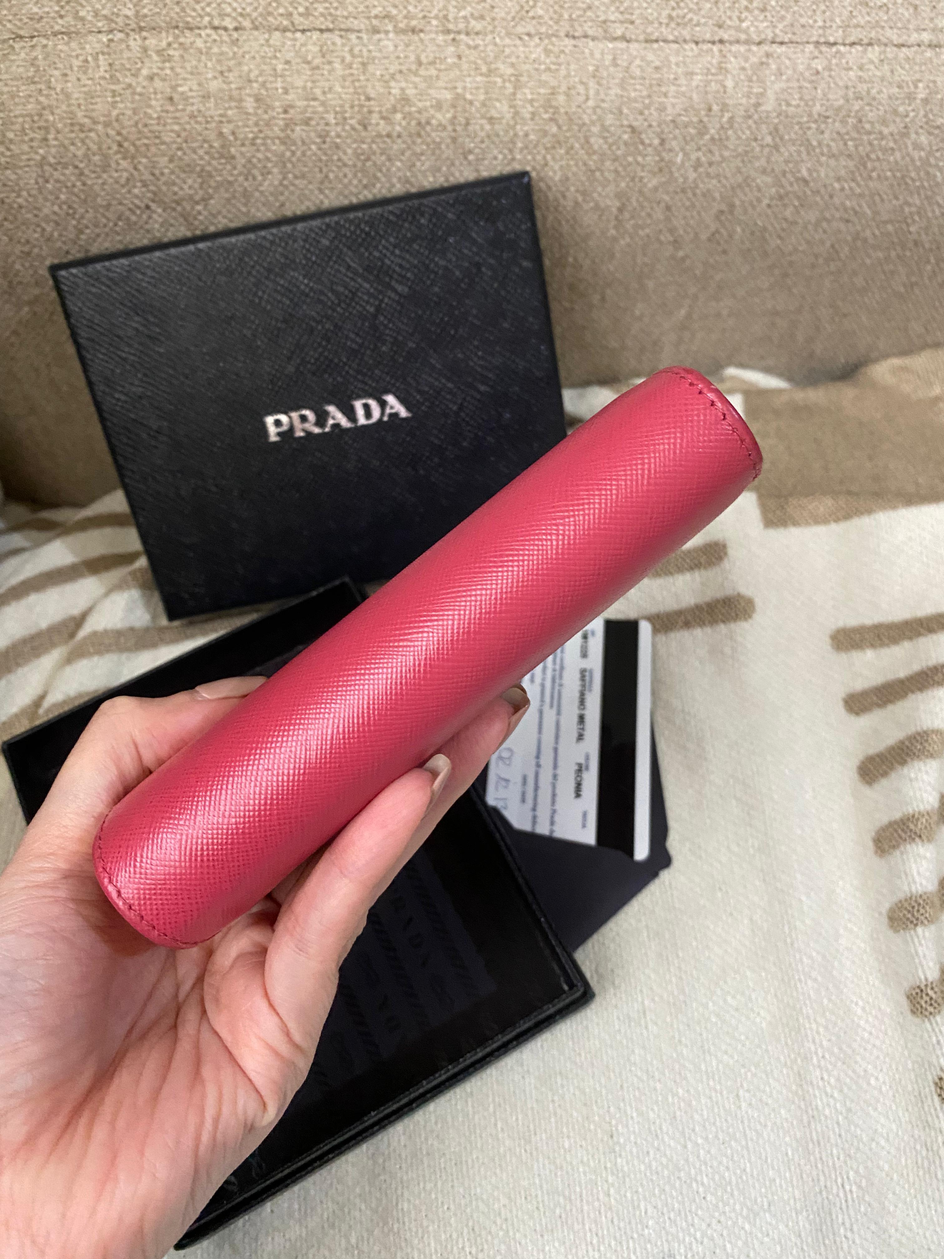 PRADA Saffiano Bi Fold women's wallet