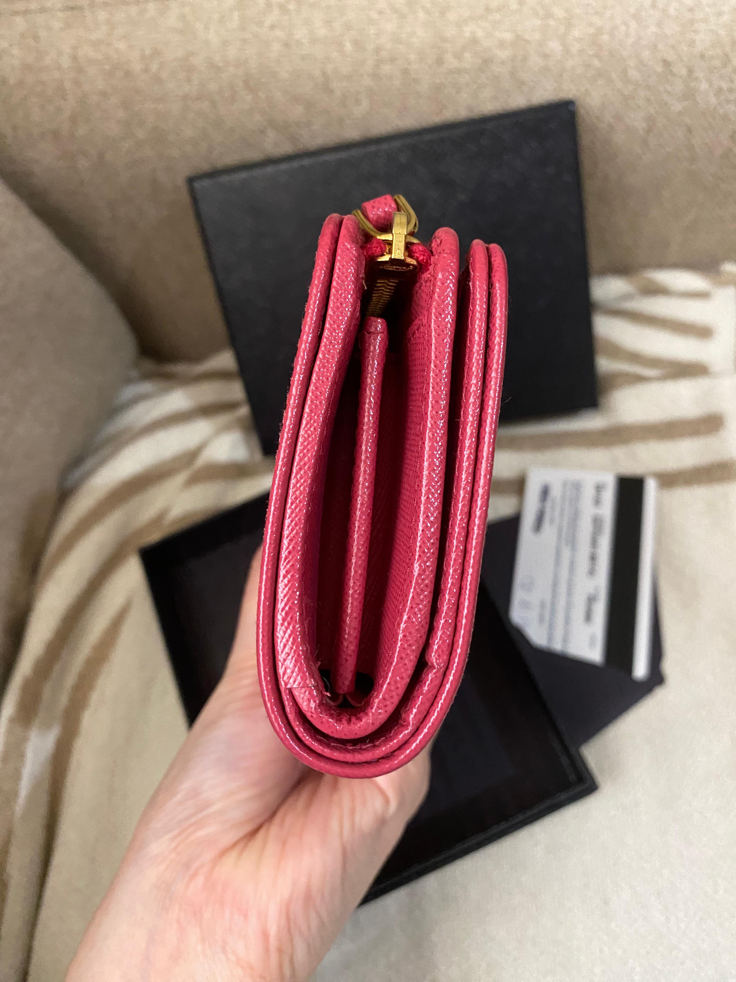 PRADA Saffiano Bi Fold women's wallet