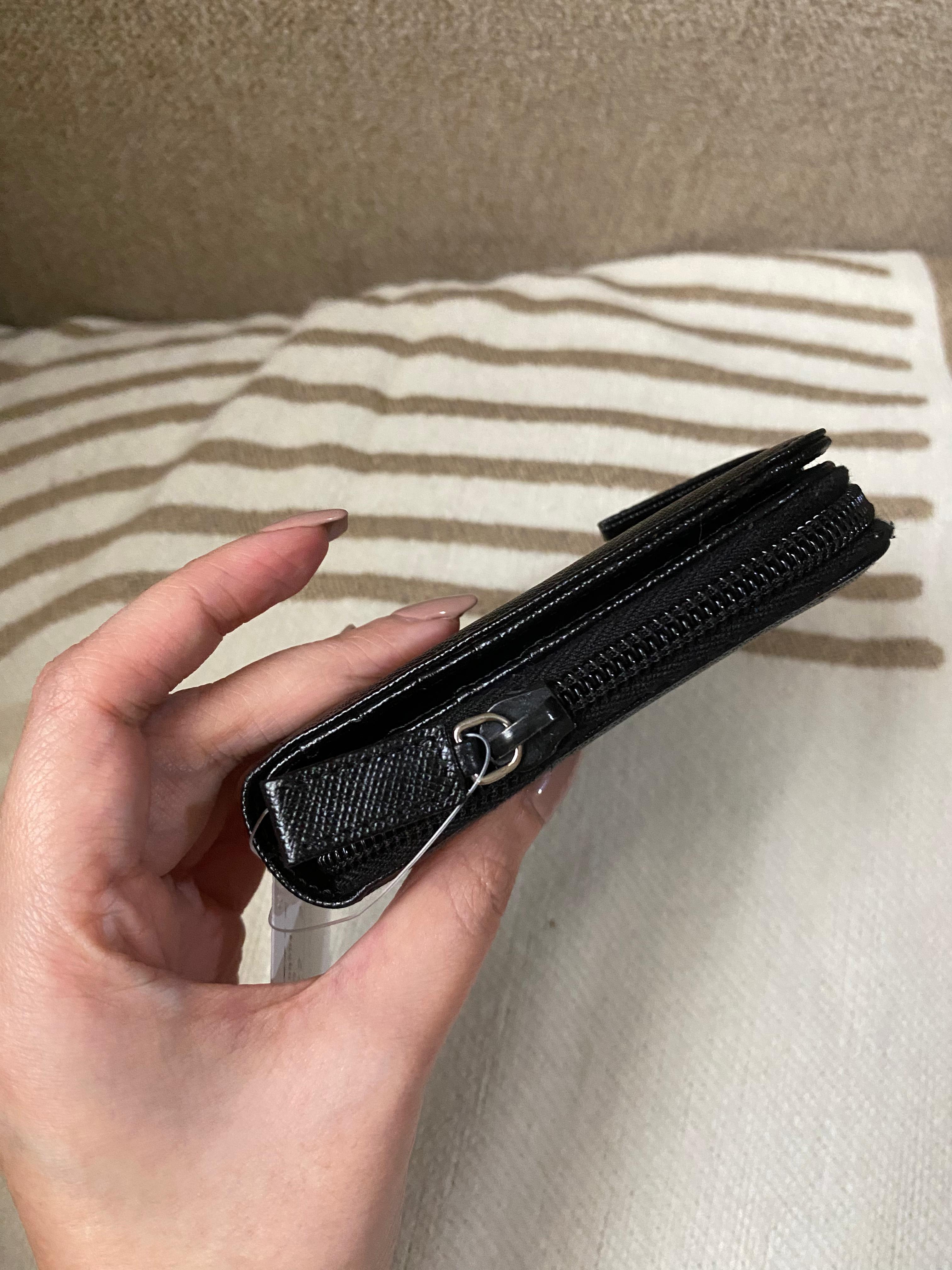 PRADA Saffiano Bi Fold medium women's wallet