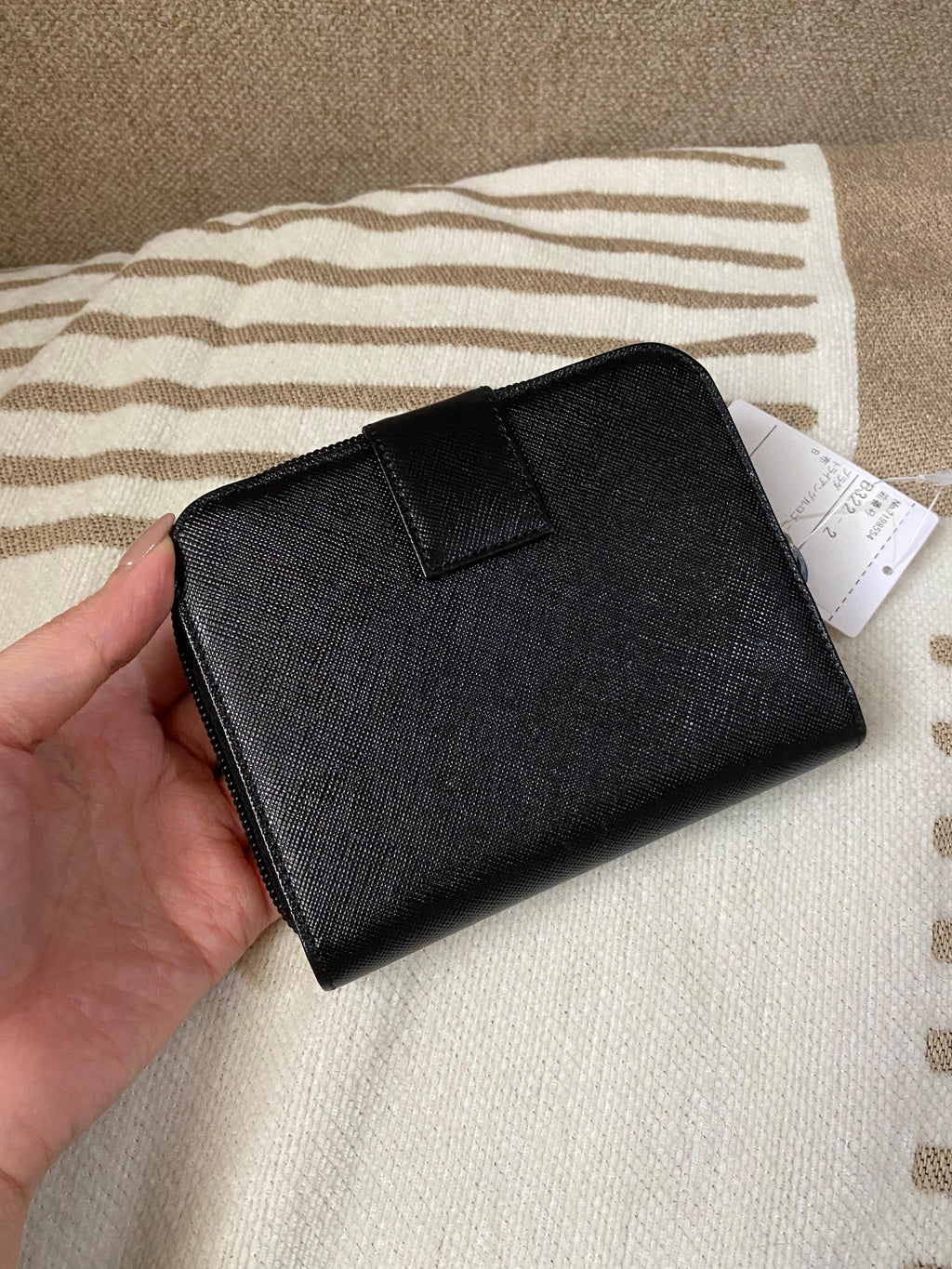 PRADA Saffiano Bi Fold medium women's wallet