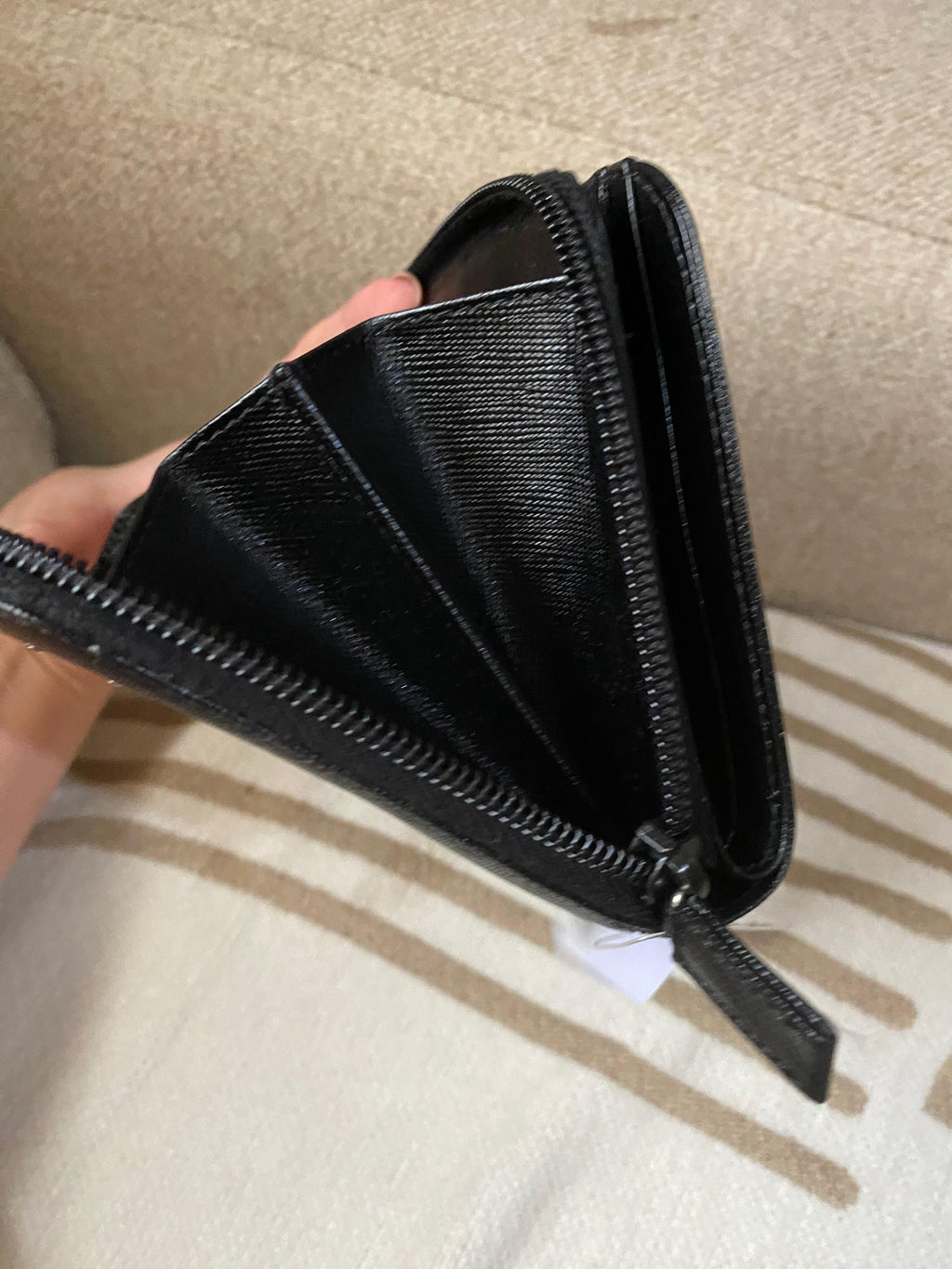 PRADA Saffiano Bi Fold medium women's wallet