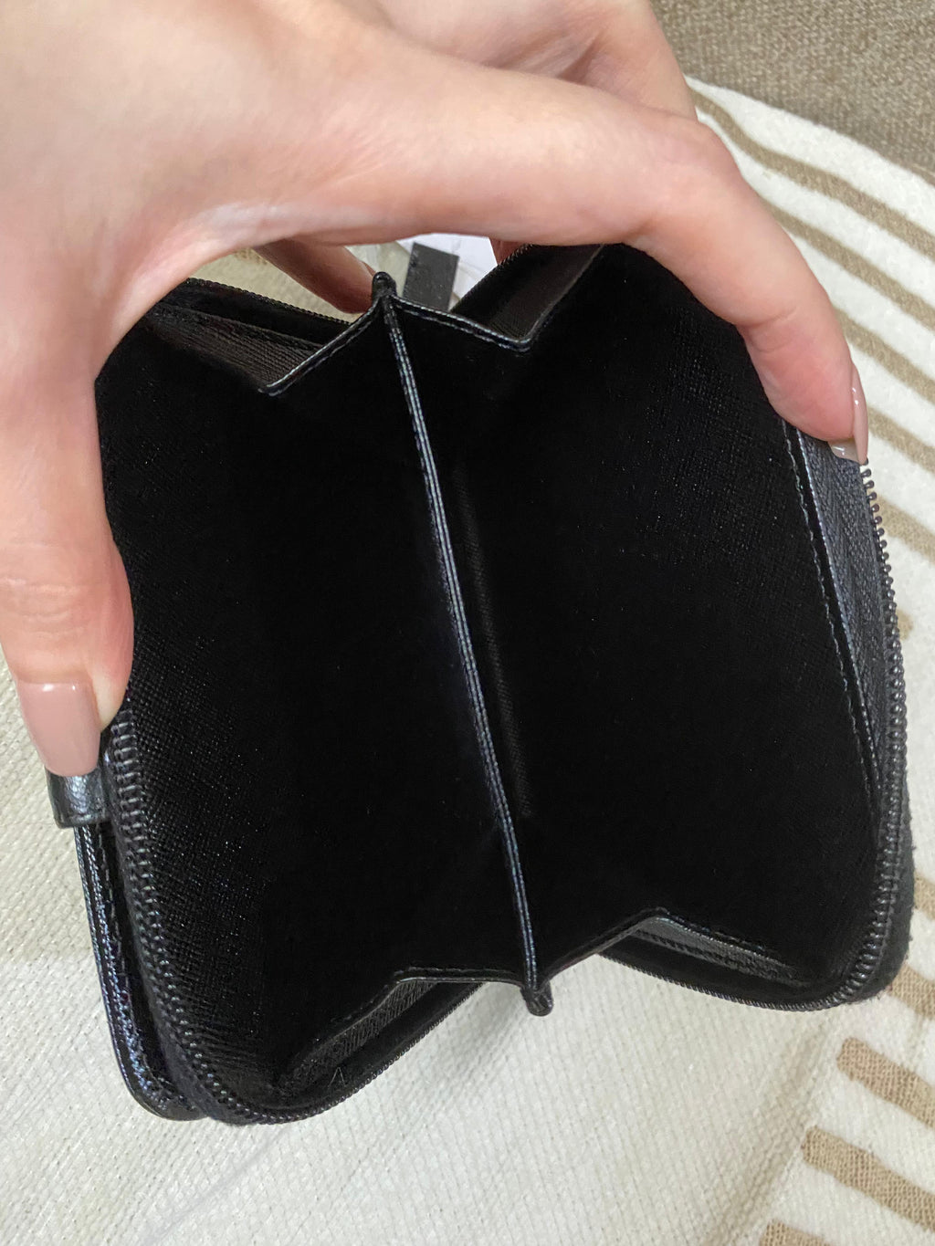 PRADA Saffiano Bi Fold medium women's wallet