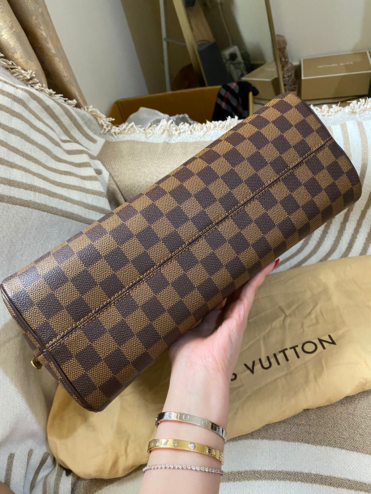 Louis Vuitton Nolita MM size Damier Ebene