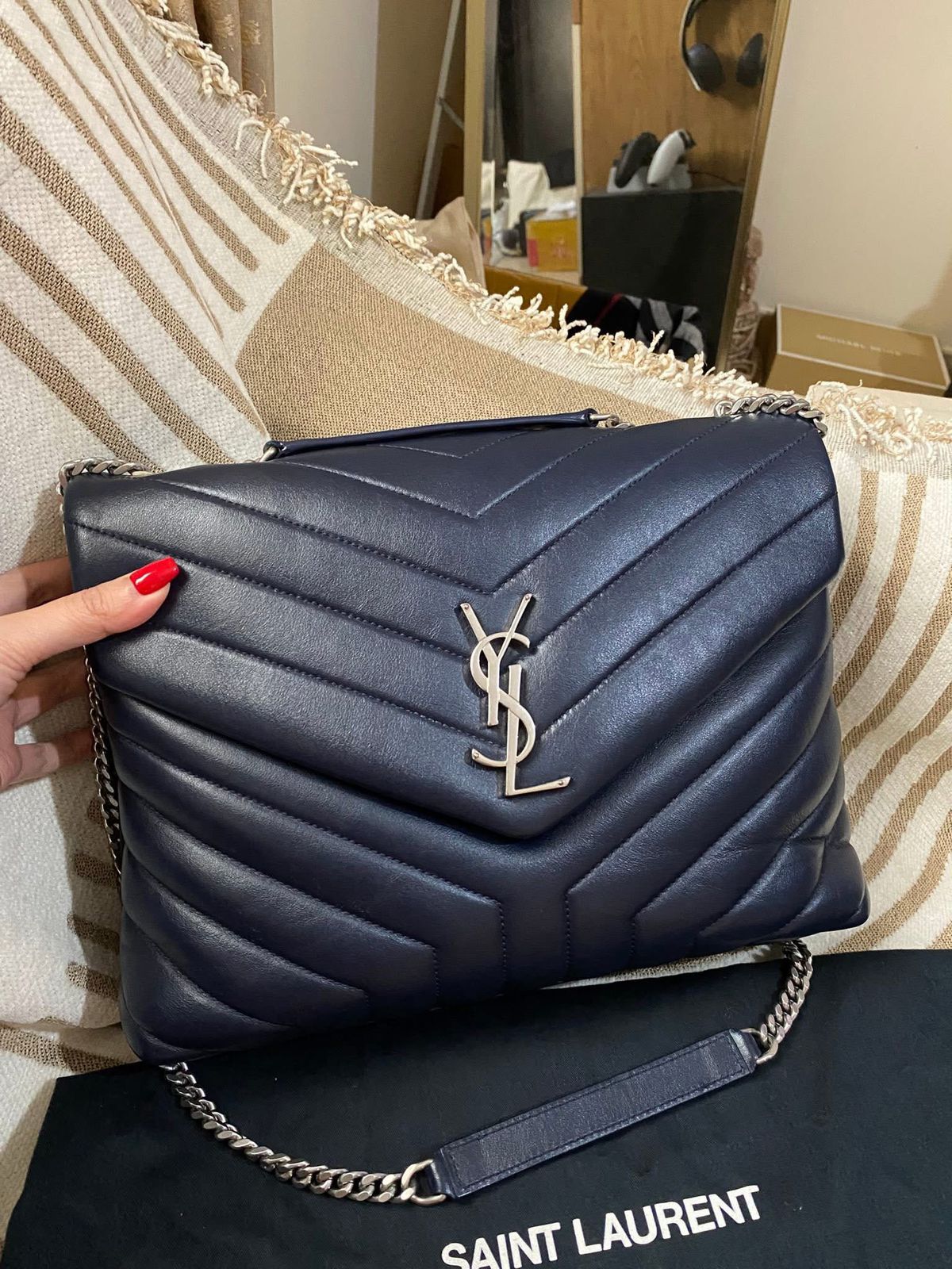 Yves Saint Laurent Loulou medium