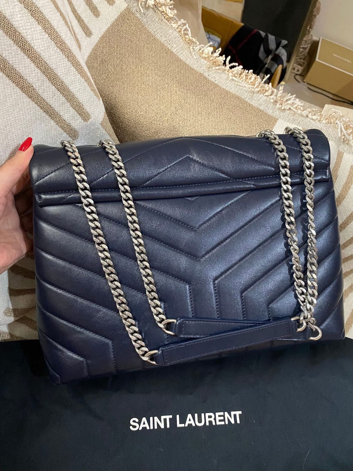 Yves Saint Laurent Loulou medium