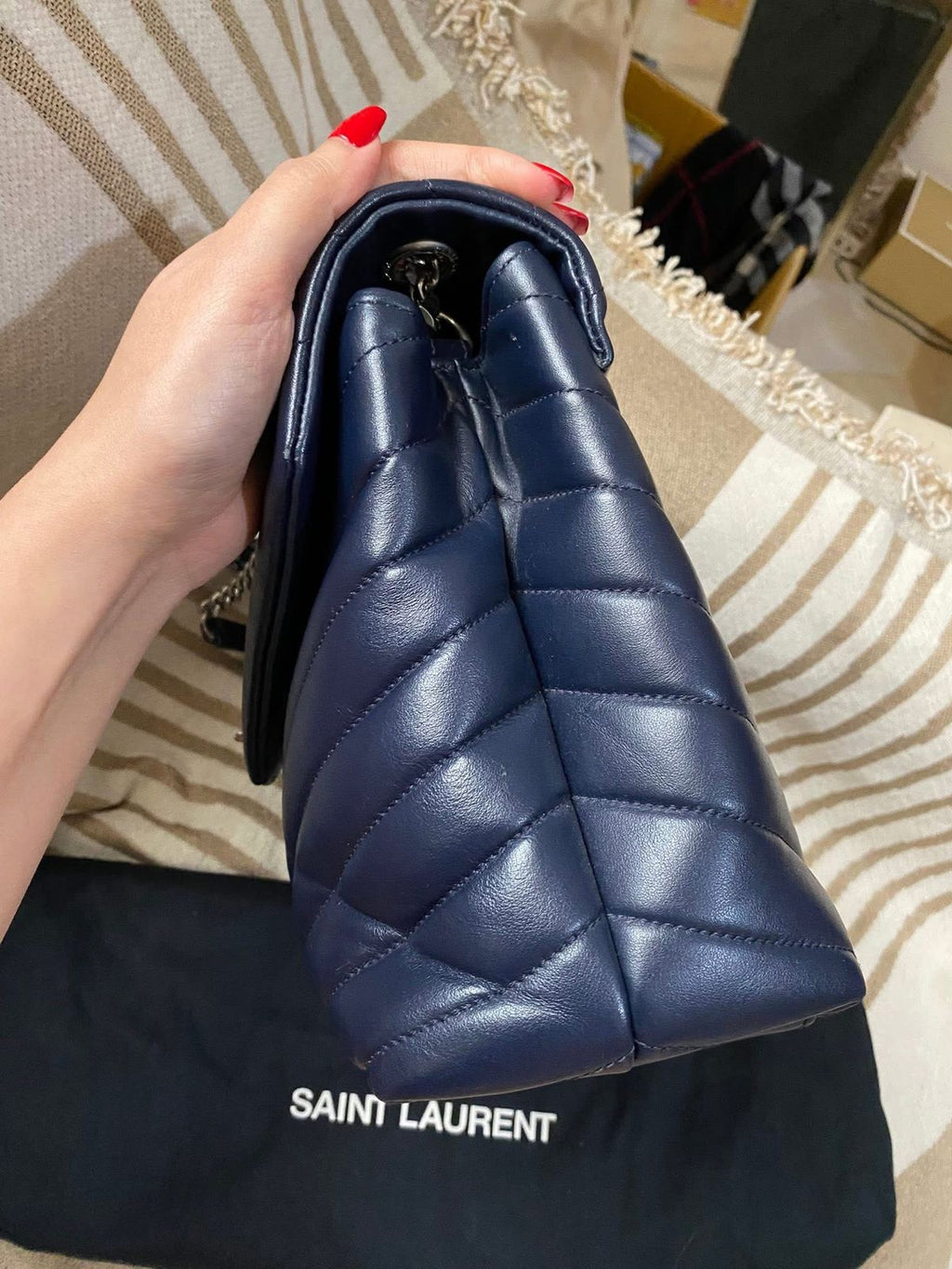 Yves Saint Laurent Loulou medium