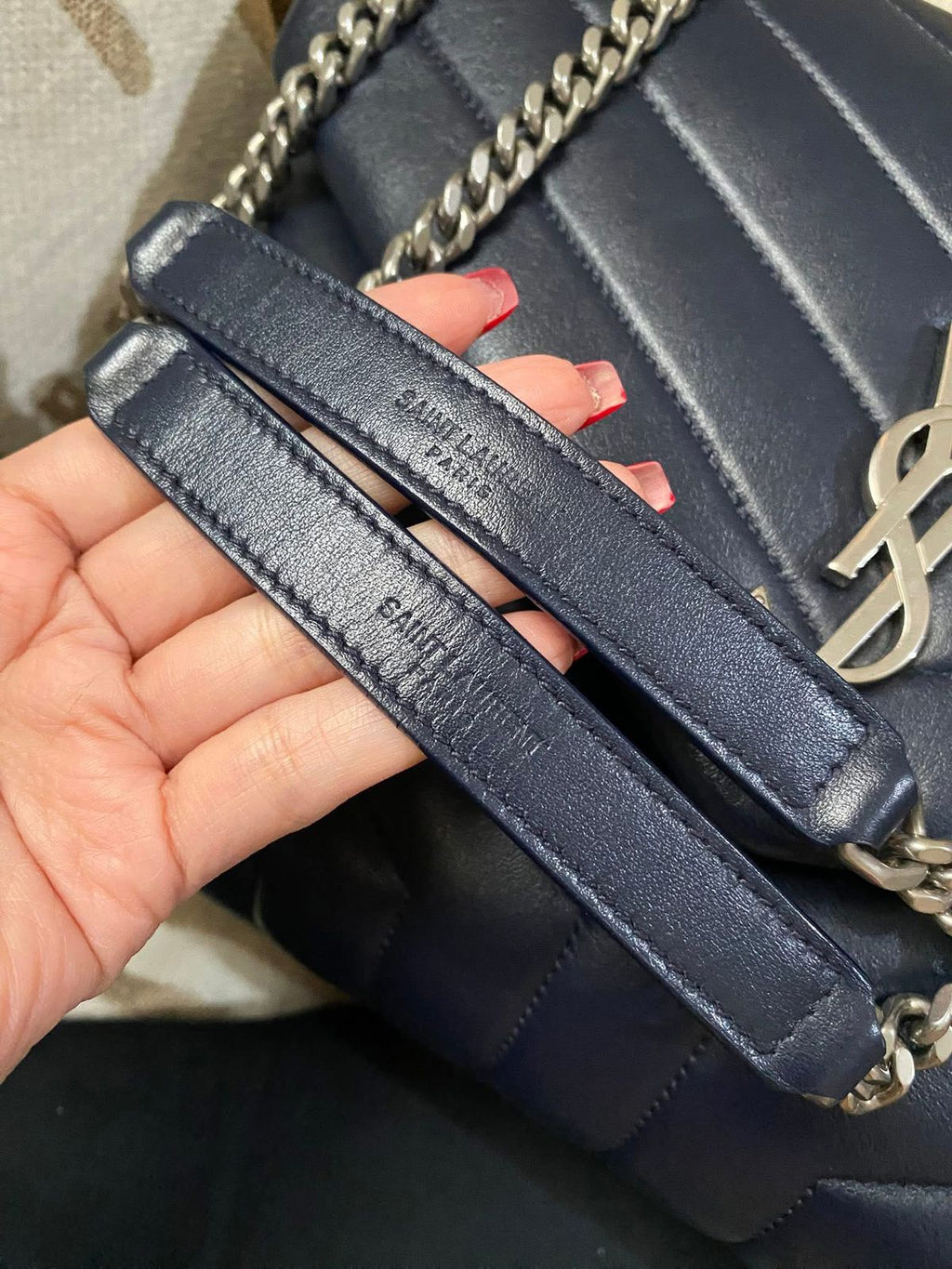 Yves Saint Laurent Loulou medium