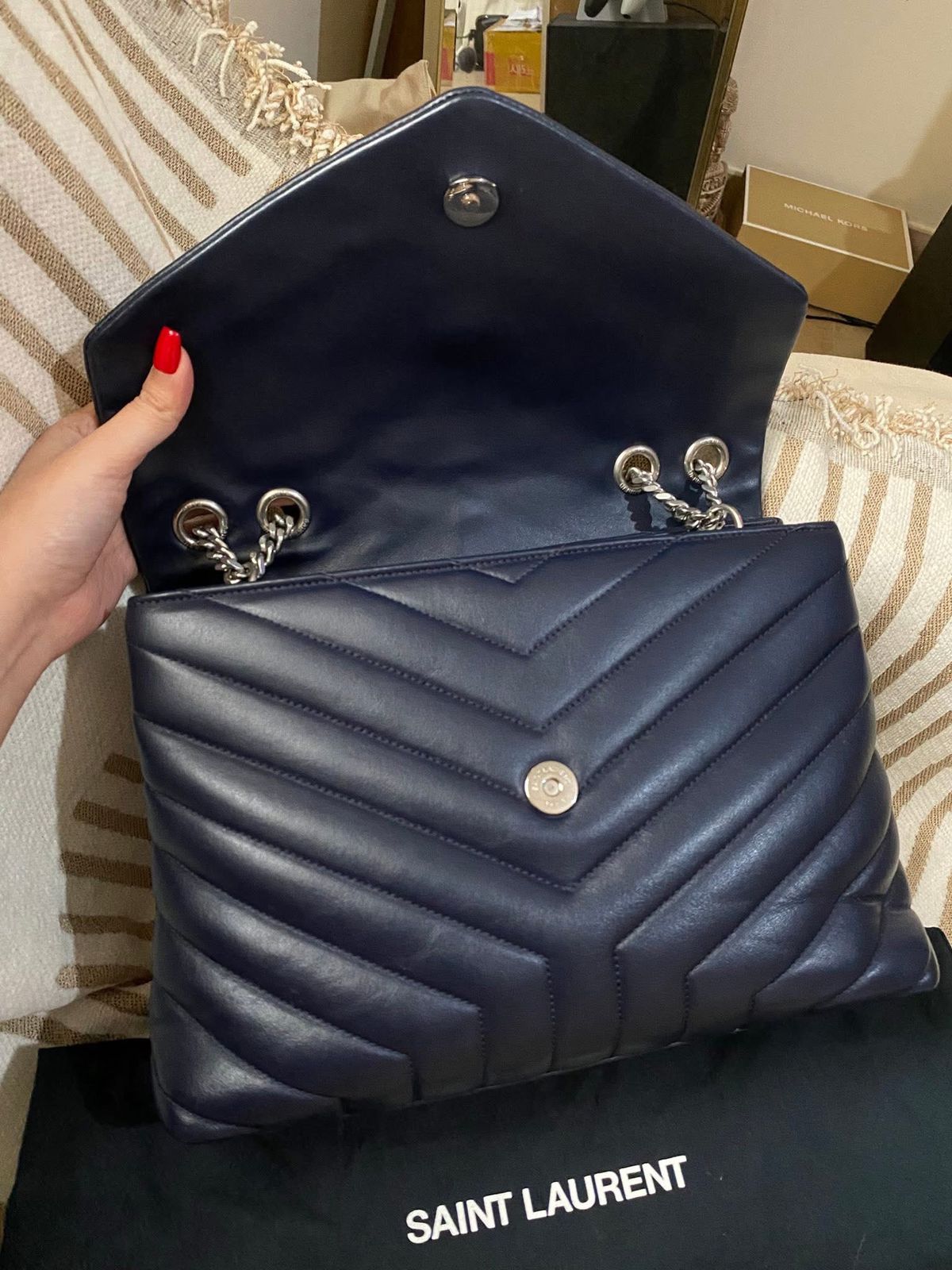 Yves Saint Laurent Loulou medium