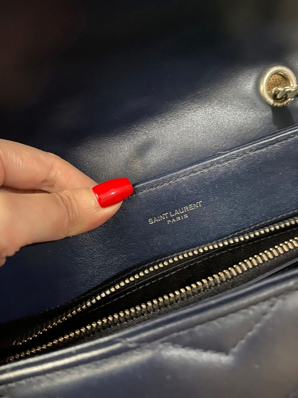 Yves Saint Laurent Loulou medium