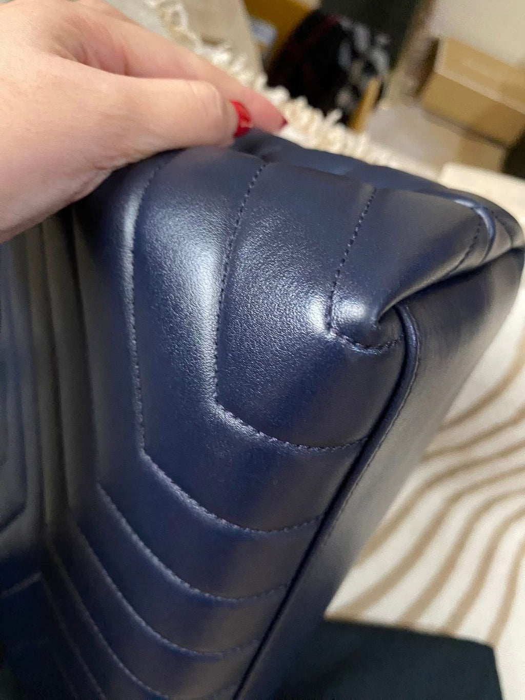 Yves Saint Laurent Loulou medium