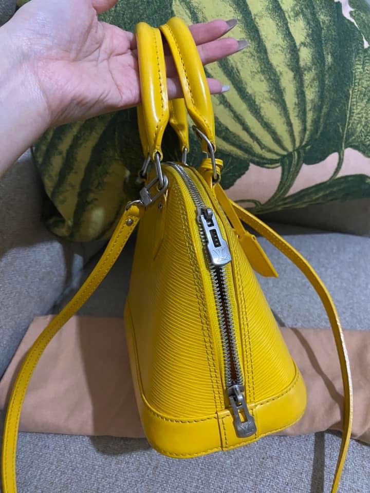 Louis Vuitton Yellow Epi Alma MM