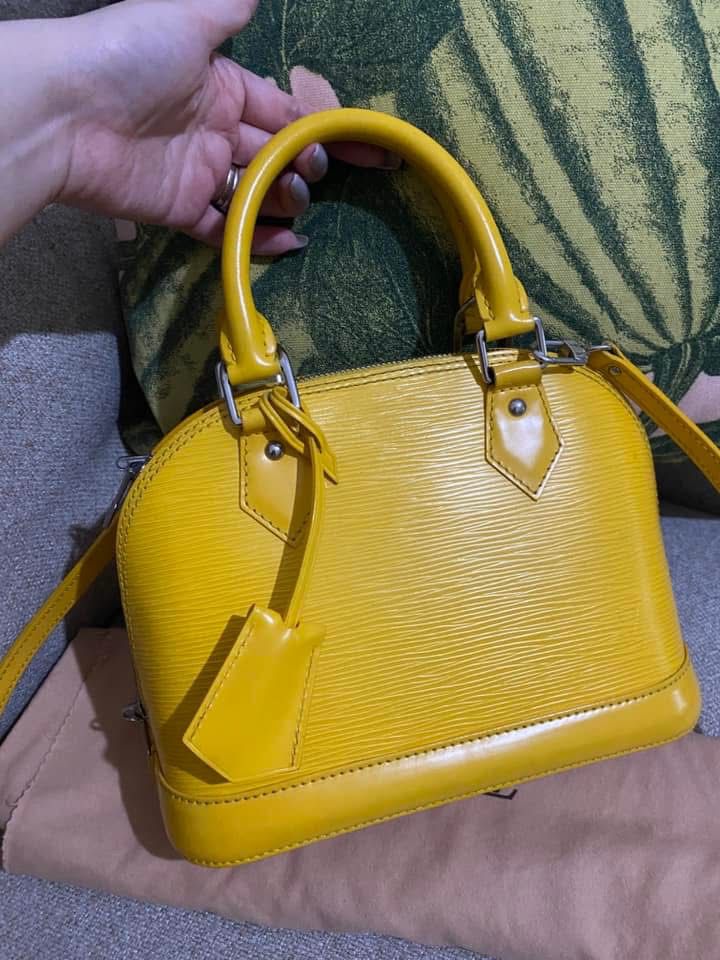 Louis Vuitton Yellow Epi Alma MM