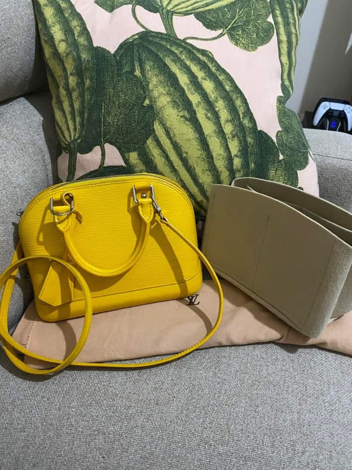 Louis Vuitton Yellow Epi Alma MM