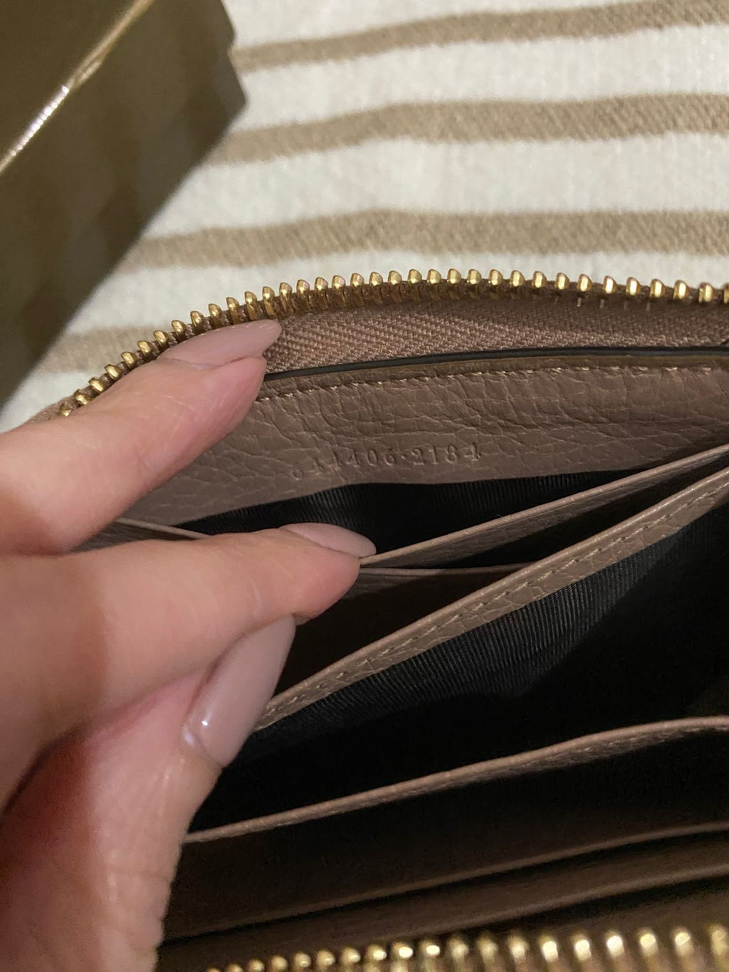 GUCCI GG Marmont L-Shaped Zip Wallet