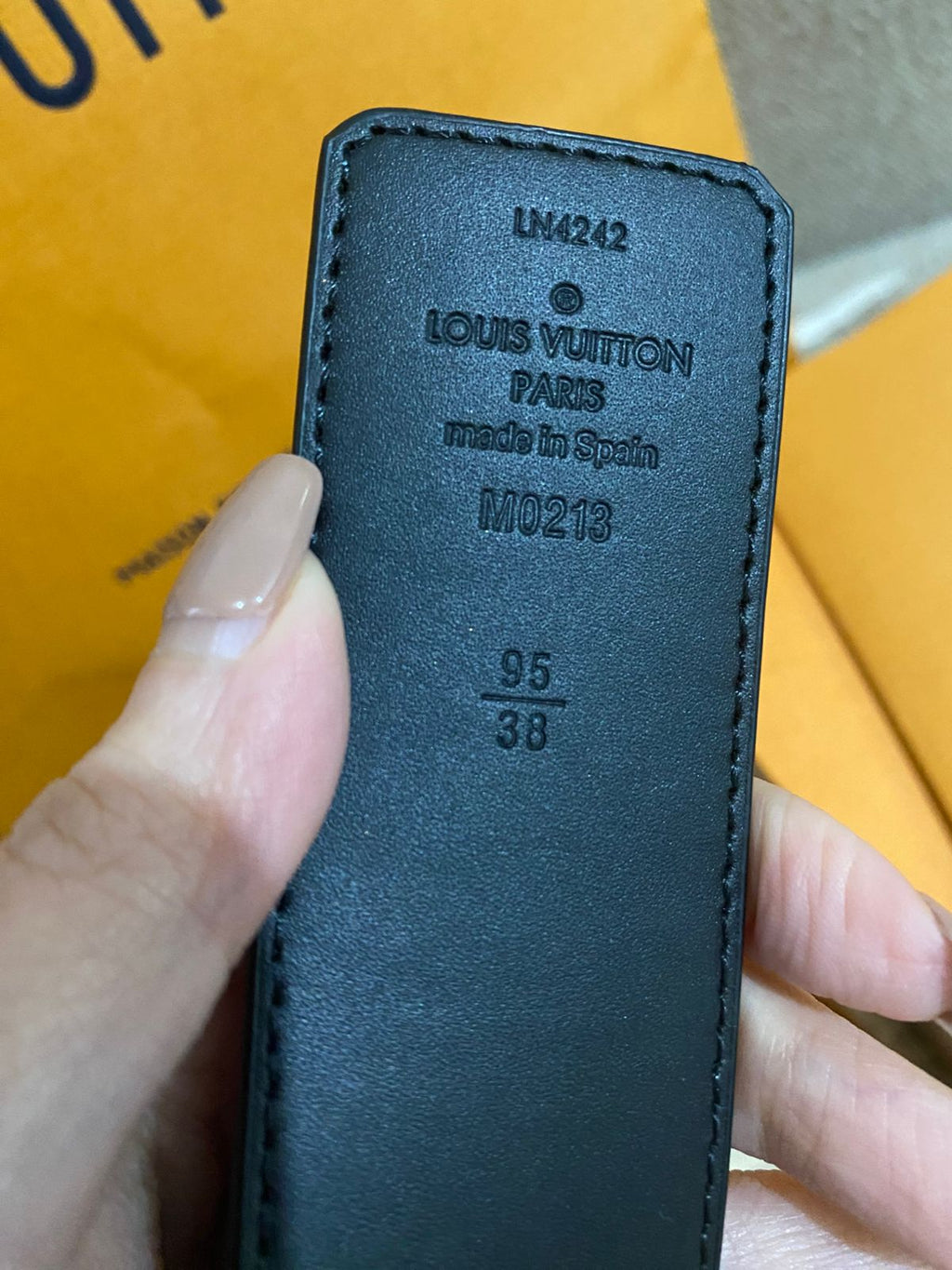 Louis Vuitton Graphite Men's Leather Belt