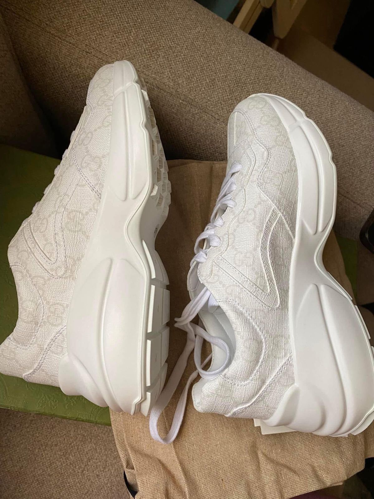 GUCCI GG Supreme Rhyton White Sneaker 37.5