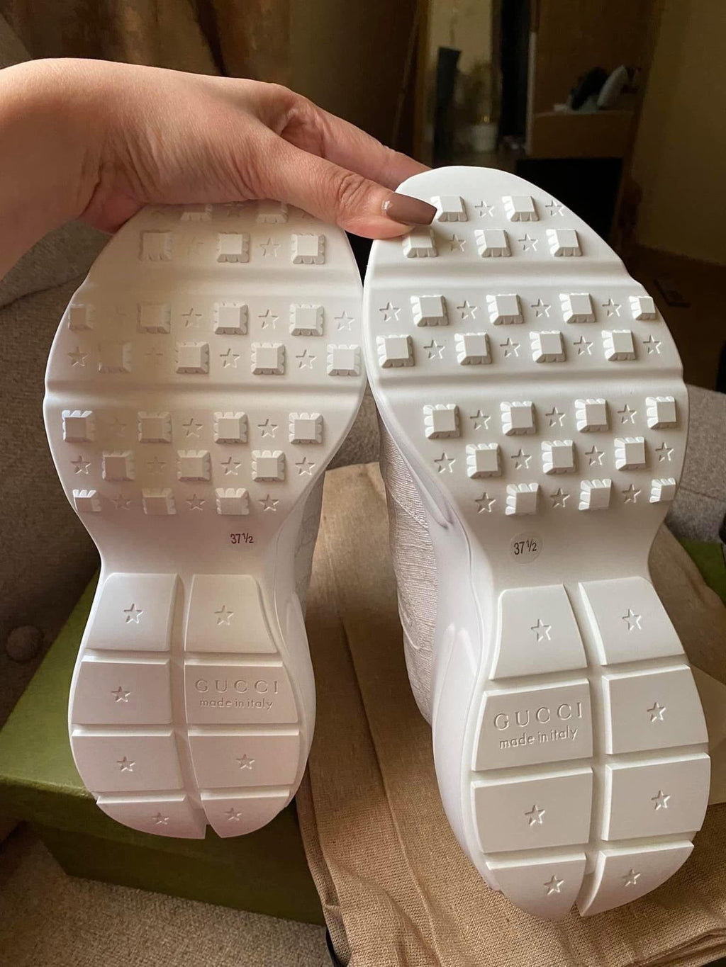 GUCCI GG Supreme Rhyton White Sneaker 37.5