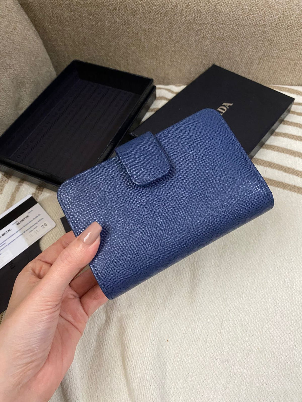 PRADA Saffiano Bi Fold Wallet