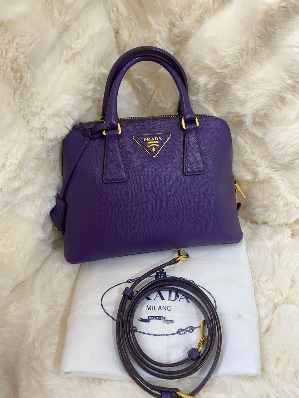 PRADA Saffiano Lux Small in Viola