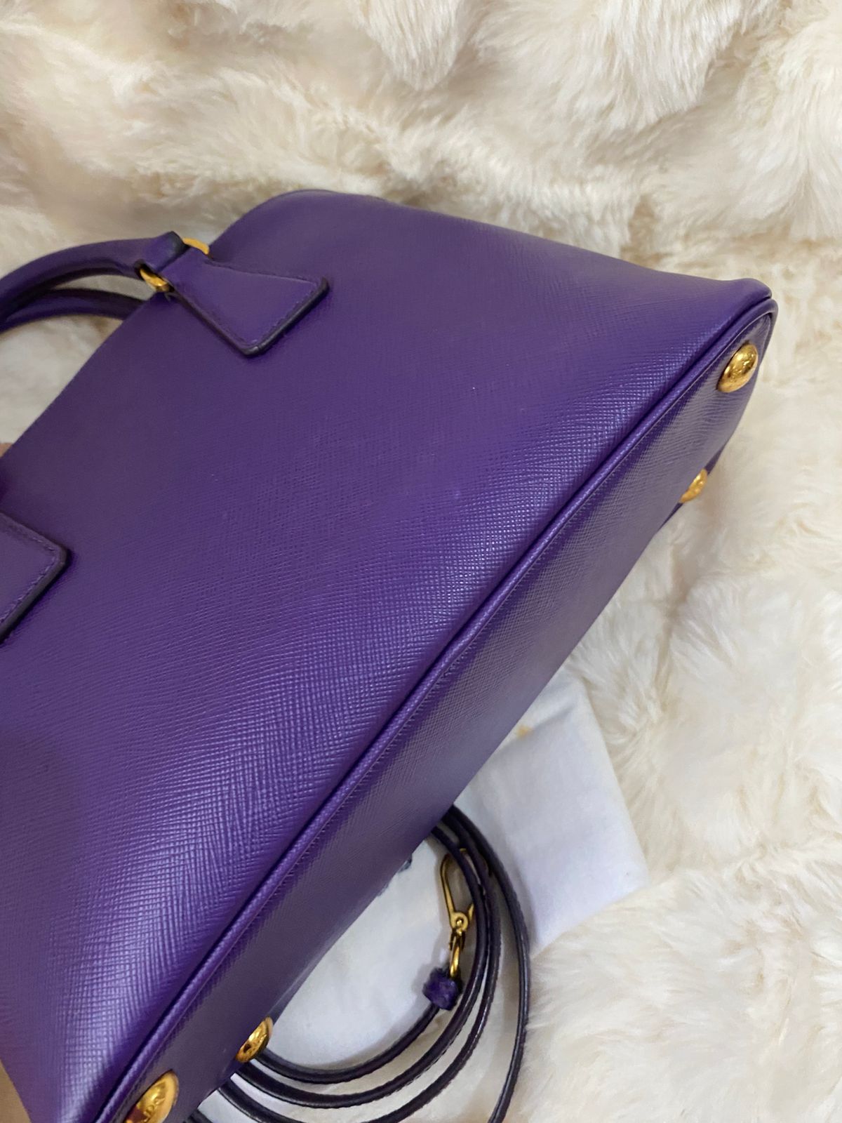 PRADA Saffiano Lux Small in Viola