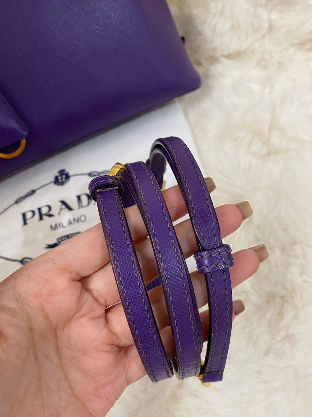 PRADA Saffiano Lux Small in Viola