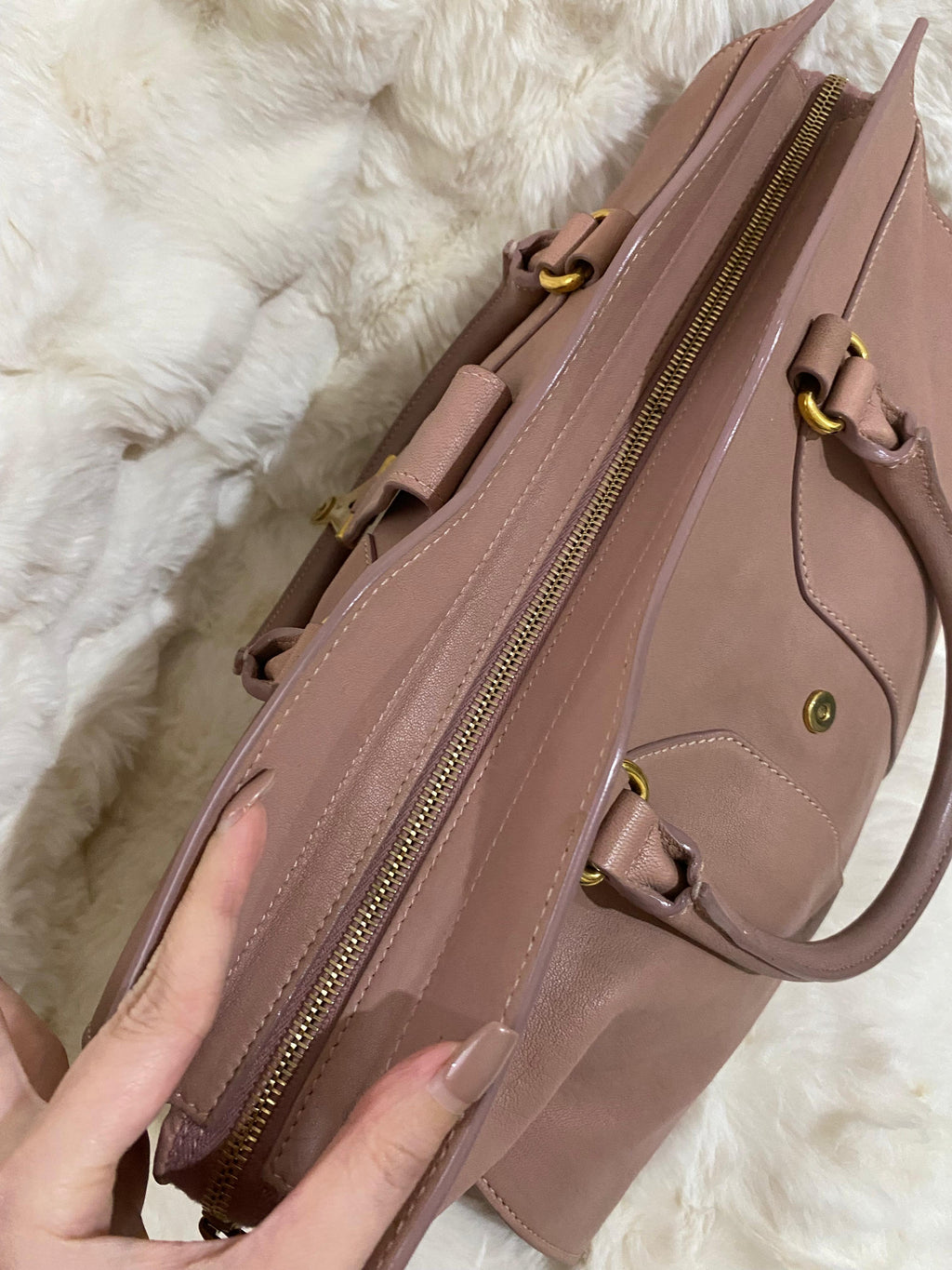 Yves Saint Laurent Y Cabas Chyc Old Rose Handbag