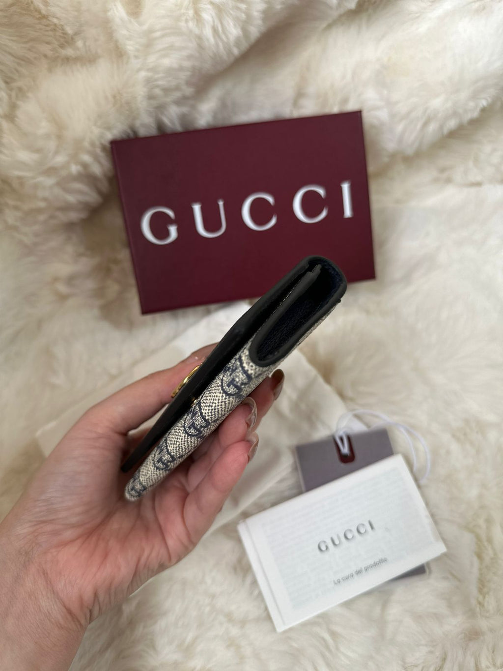 GUCCI GG Marmont Card Case Wallet