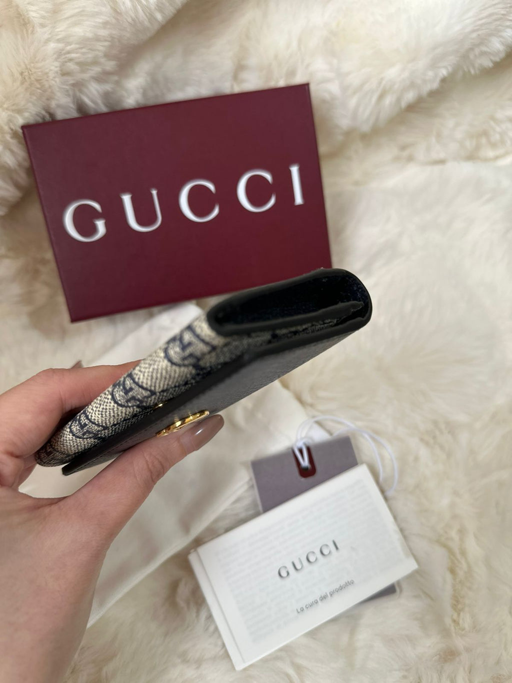 GUCCI GG Marmont Card Case Wallet