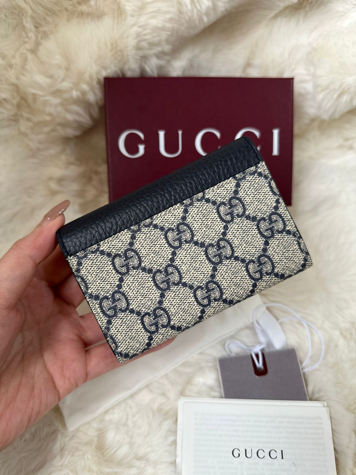 GUCCI GG Marmont Card Case Wallet