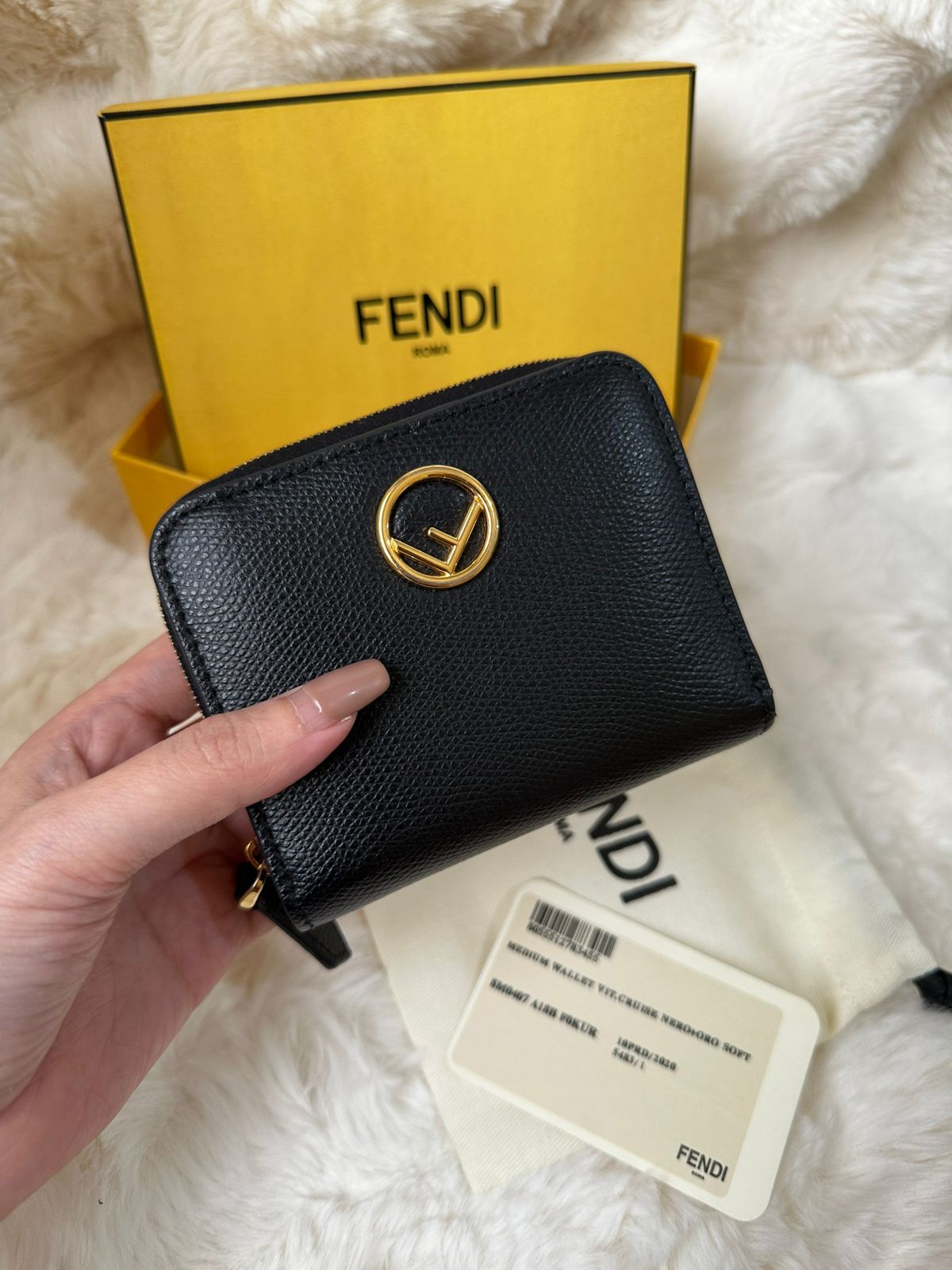 FENDI Roma Bi Fold Wallet