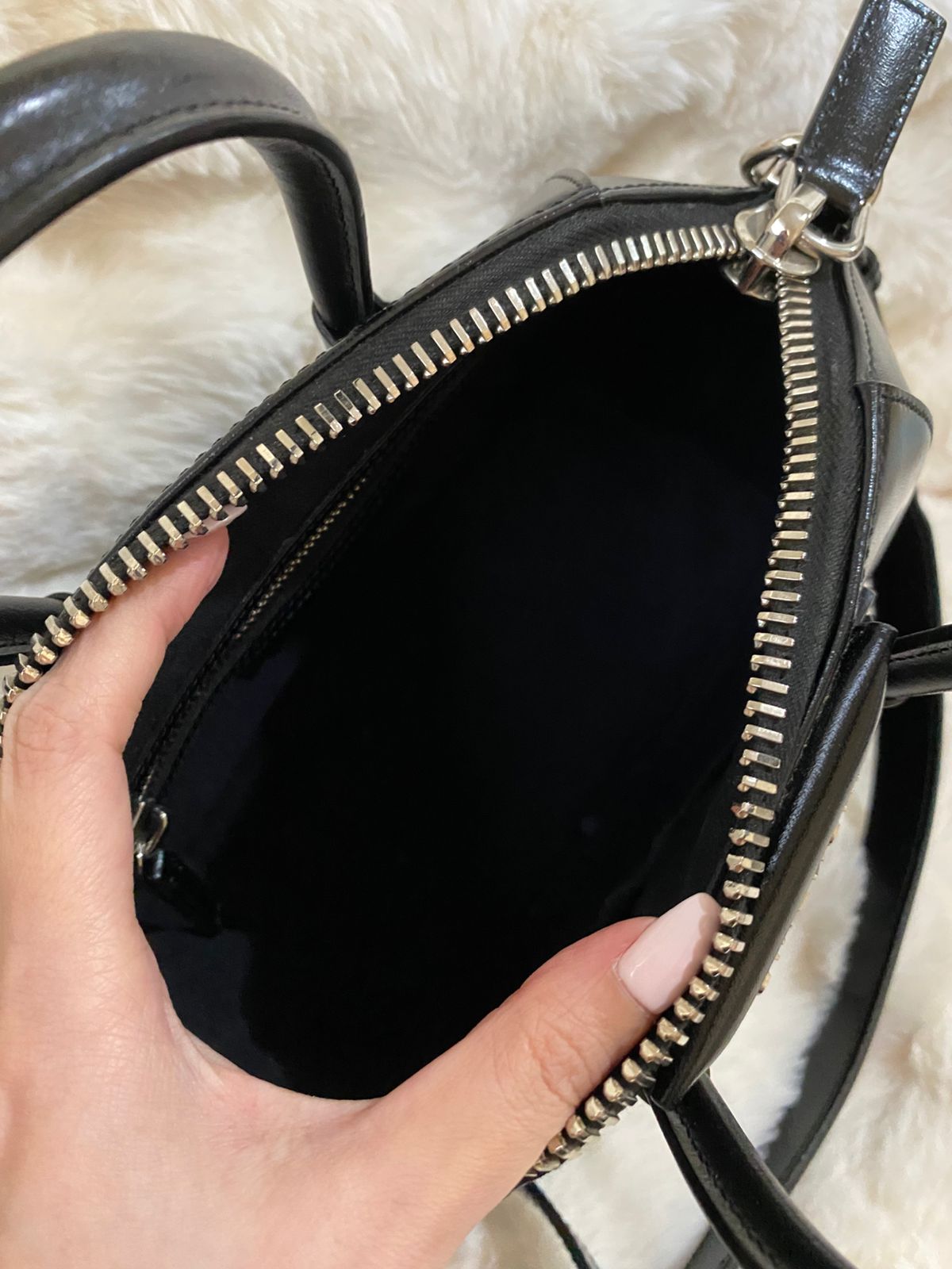 GIVENCHY Antigona Calf Skin Mini Top Handle Bag