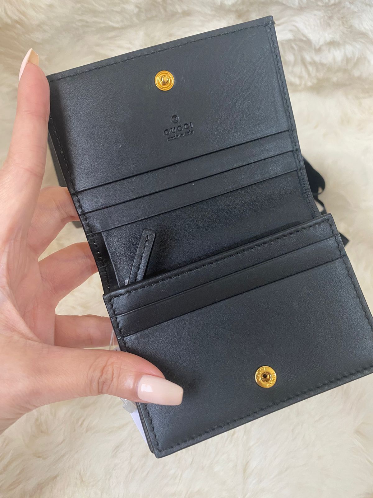 GUCCI Supreme Bees Card Case Wallet