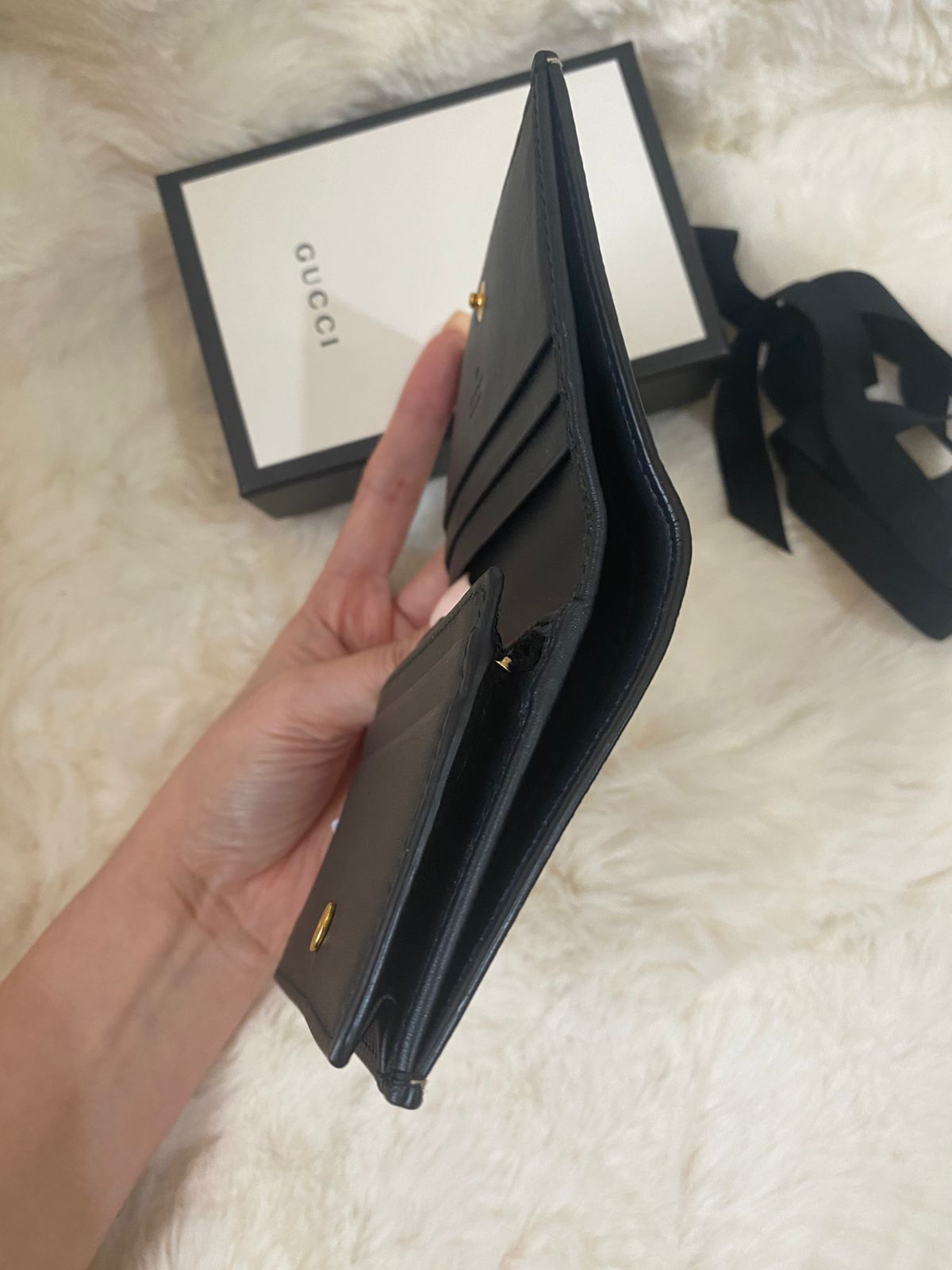 GUCCI Supreme Bees Card Case Wallet