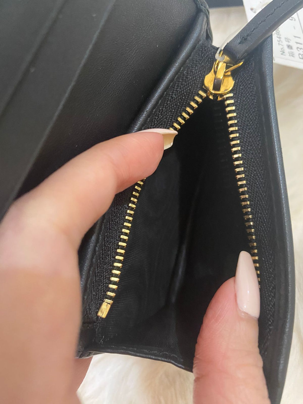 GUCCI Supreme Bees Card Case Wallet