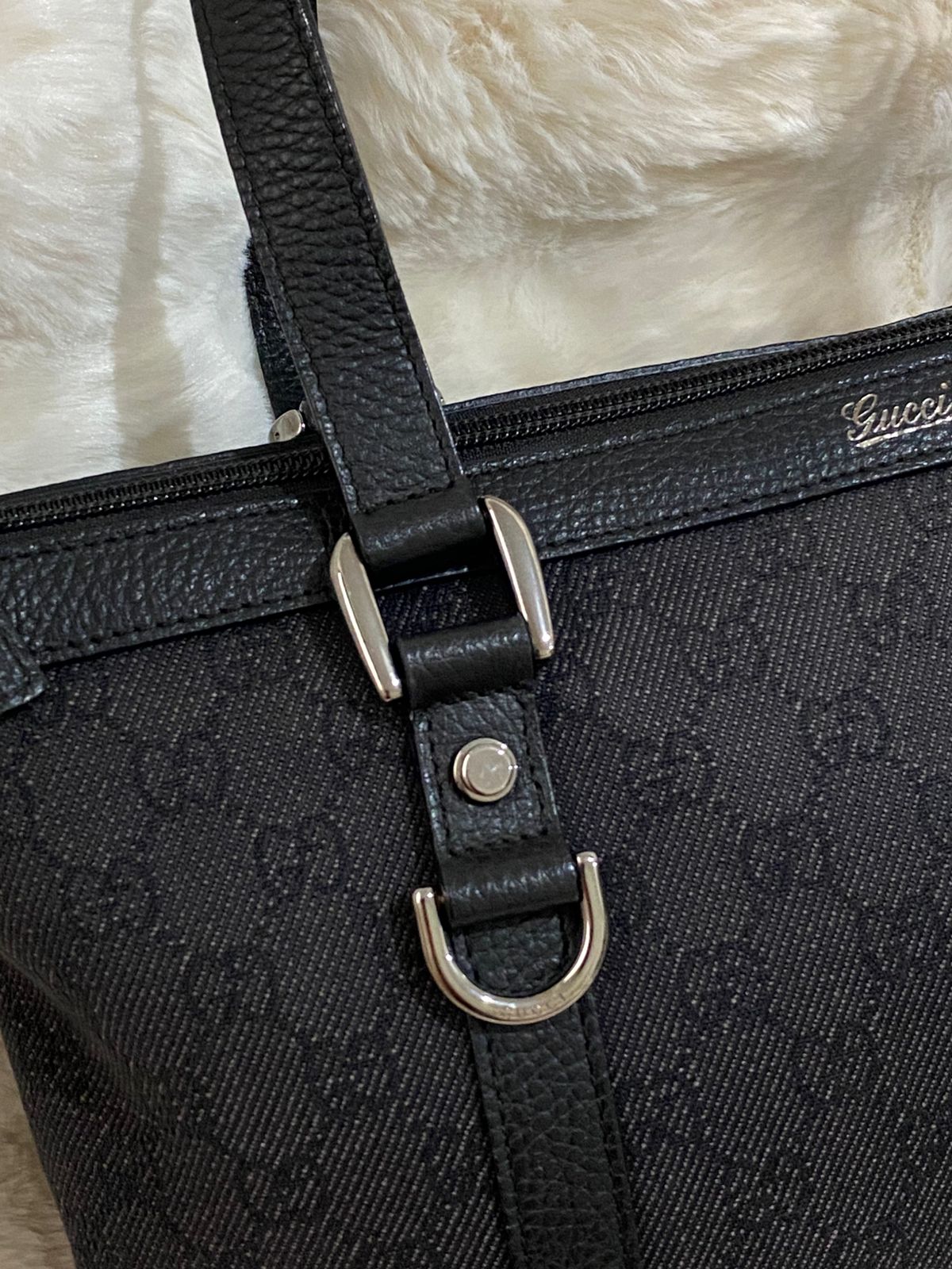 GUCCI GG Canvas Tote Shoulder Bag