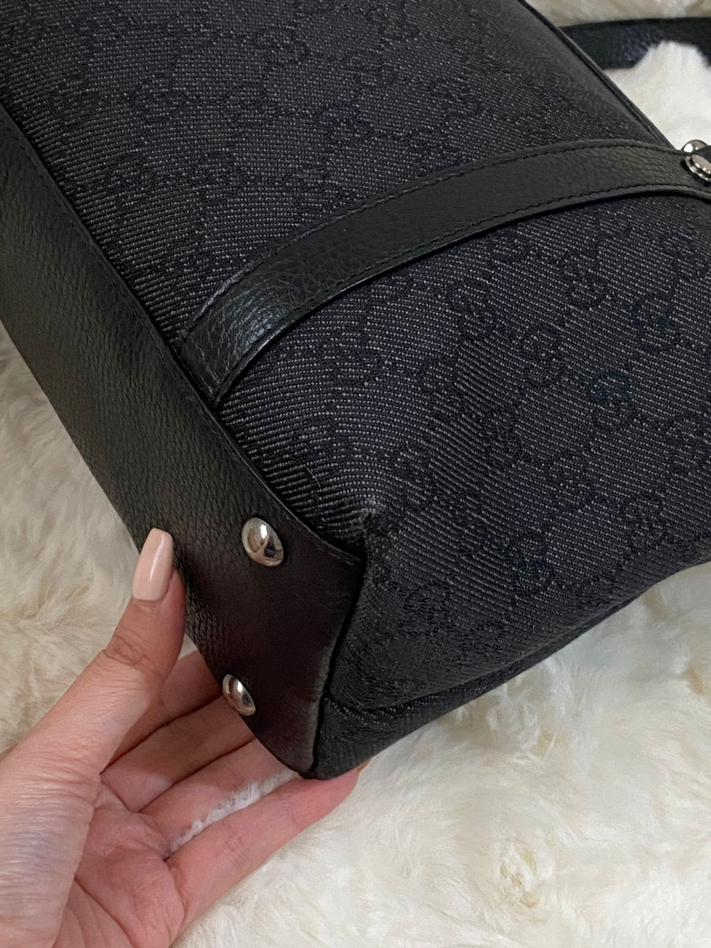 GUCCI GG Canvas Tote Shoulder Bag